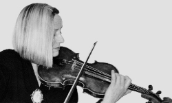 Irene Wilhelmi, Dozentin an der Internationalen Musikakademie Philharmonika Berlin